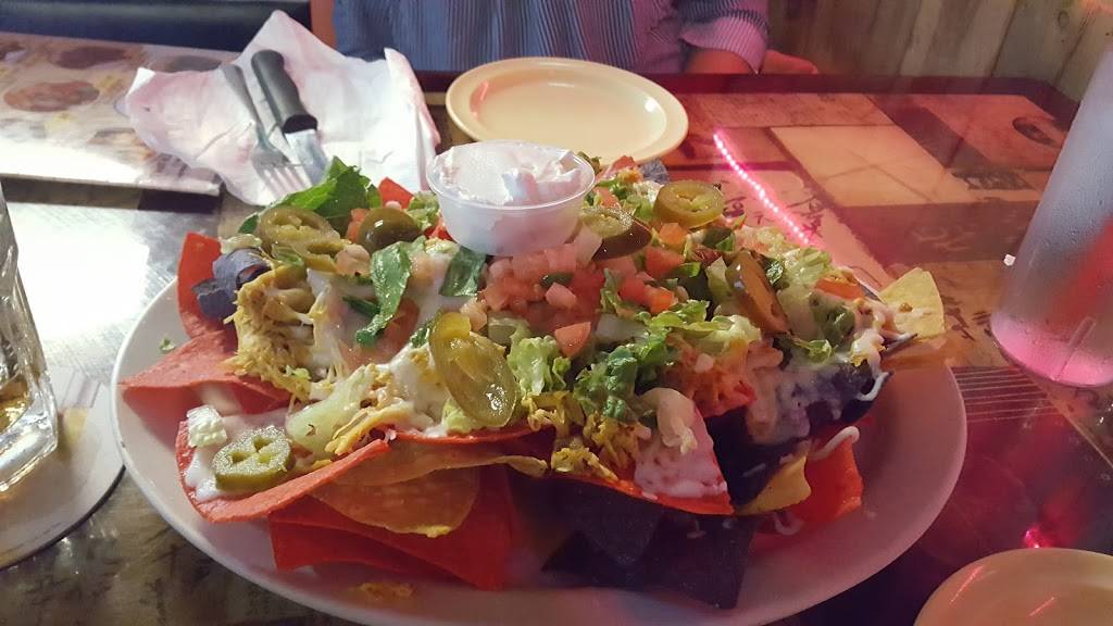 Girafas Sports GRILL | restaurant | 5096 Forest Hill Blvd #900, West Palm Beach, FL 33415, USA | 5614326666 OR +1 561-432-6666