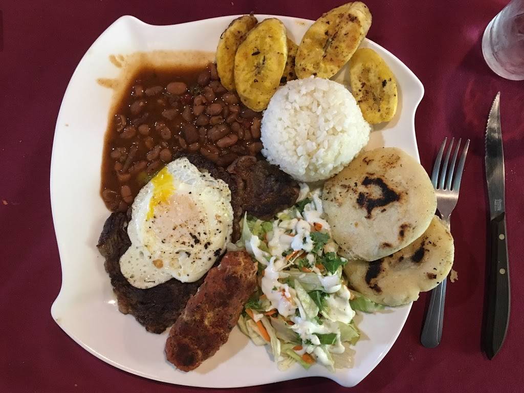 Botanero Latino Colombian & International Cuisine | restaurant | 604 E Lincoln Way, Ames, IA 50010, USA | 5152321333 OR +1 515-232-1333