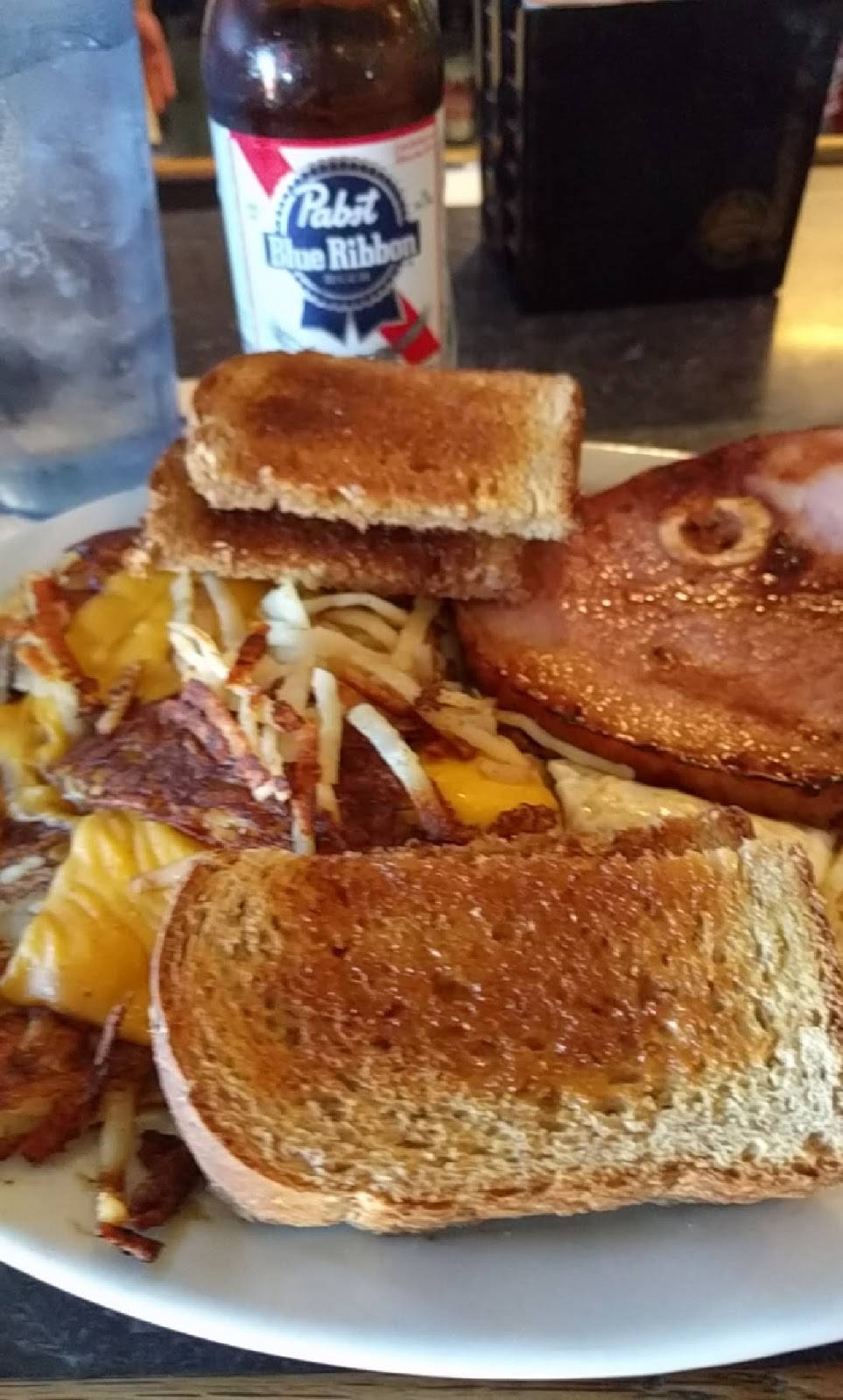 Slices Bar & Grill | restaurant | 2417 Pennsylvania Ave, Madison, WI 53704, USA | 6082436925 OR +1 608-243-6925