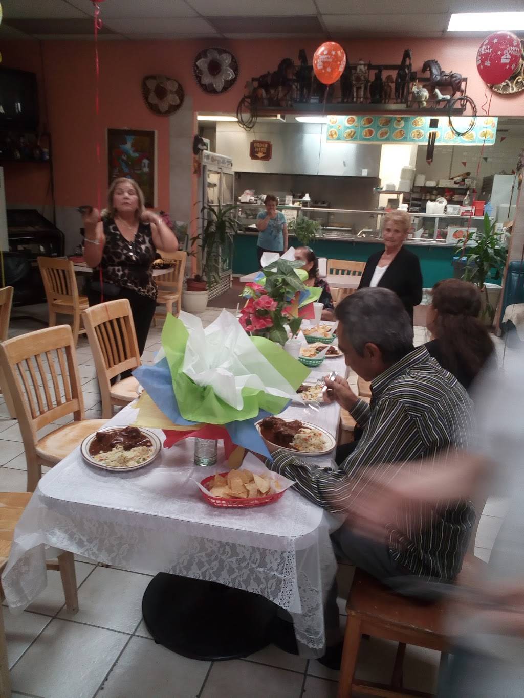 El Bronco Taqueria | restaurant | 5427 Venice Blvd, Los Angeles, CA 90019, USA | 3235161811 OR +1 323-516-1811