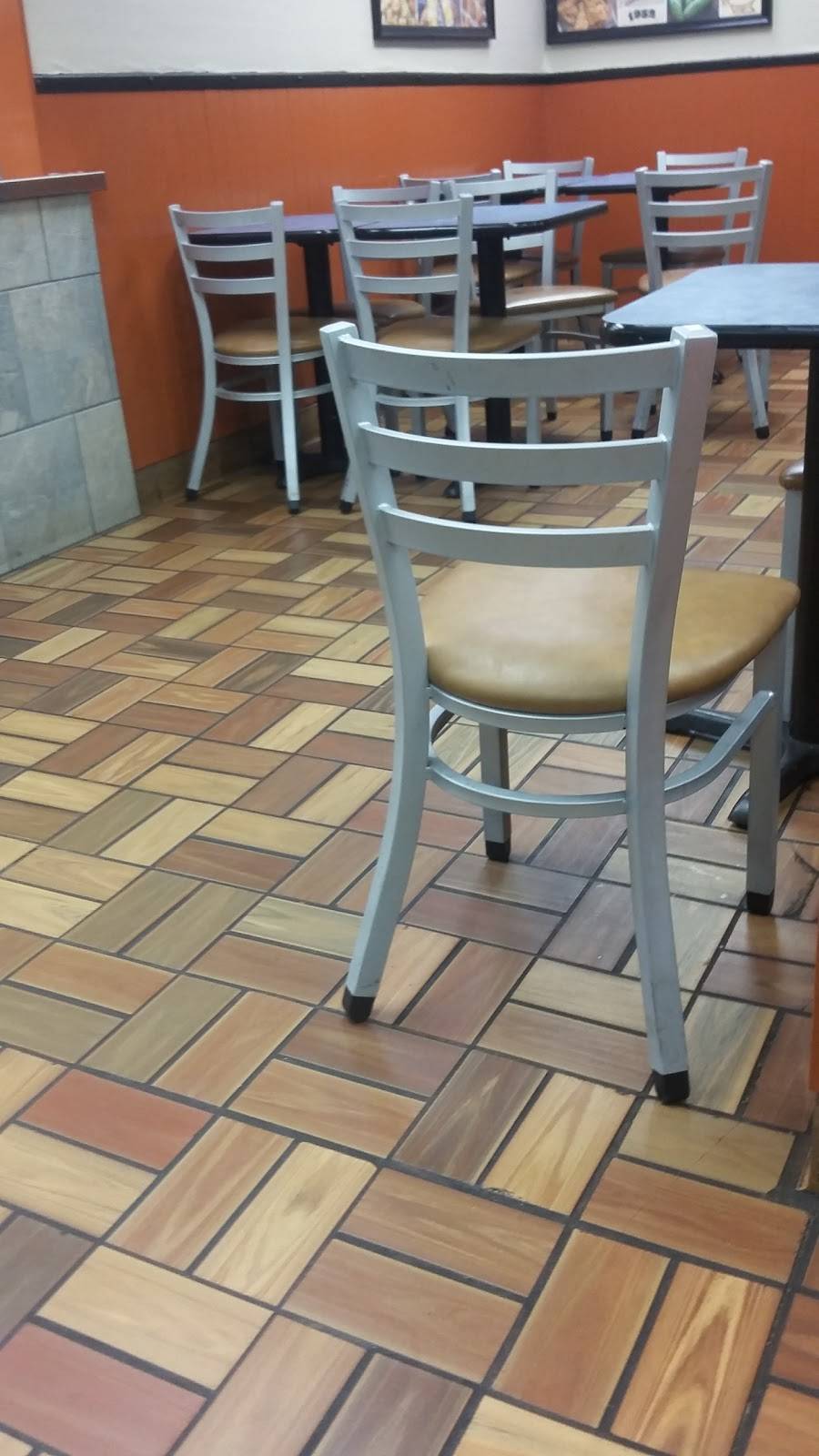 Churchs Chicken | restaurant | 350 Effingham St, Portsmouth, VA 23704, USA | 7573978852 OR +1 757-397-8852