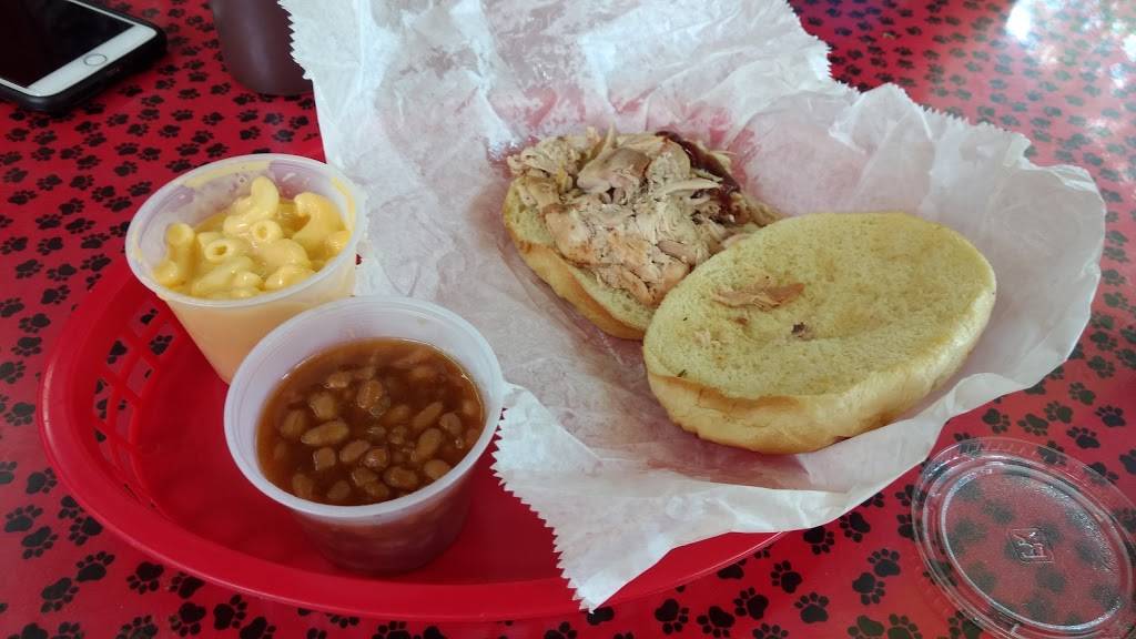 Hungry Bear BBQ #1 | restaurant | 2263 East Pkwy, Gatlinburg, TN 37738, USA | 8653258048 OR +1 865-325-8048