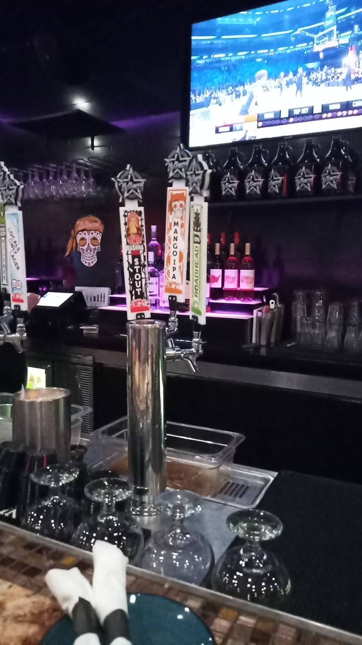 Hollywood Brewing Las Olas | restaurant | 1103 E Las Olas Blvd, Fort Lauderdale, FL 33301, USA | 9542989202 OR +1 954-298-9202