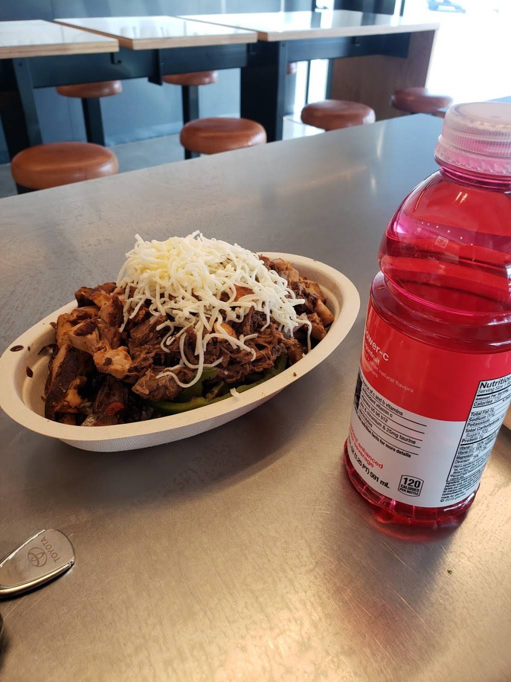 Chipotle Mexican Grill | restaurant | 2 Commercial Pkwy, Branford, CT 06405, USA | 2033151506 OR +1 203-315-1506