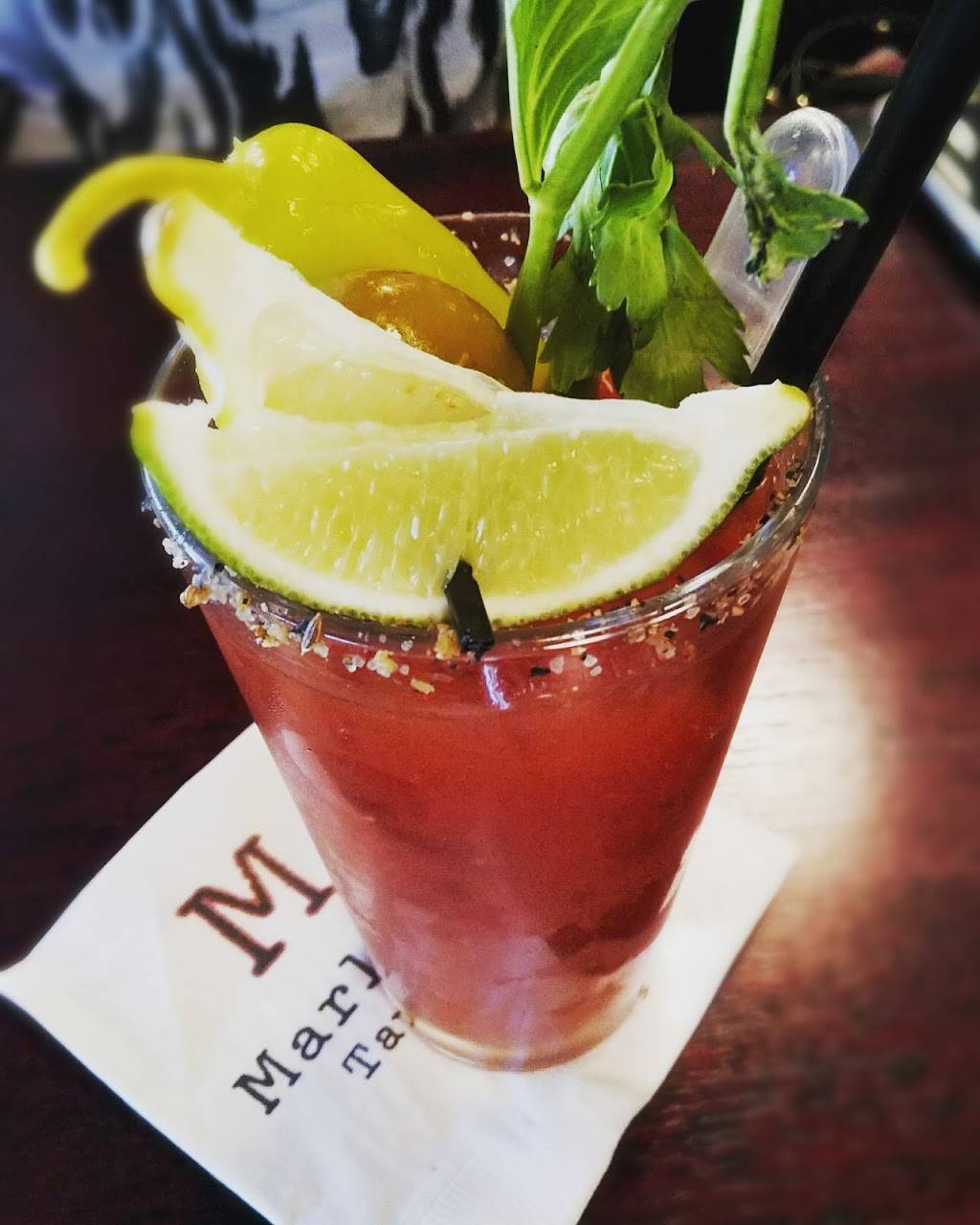 Marlows Tavern | restaurant | 352 Mike Roberto Way, Oviedo, FL 32765, USA | 4075421475 OR +1 407-542-1475