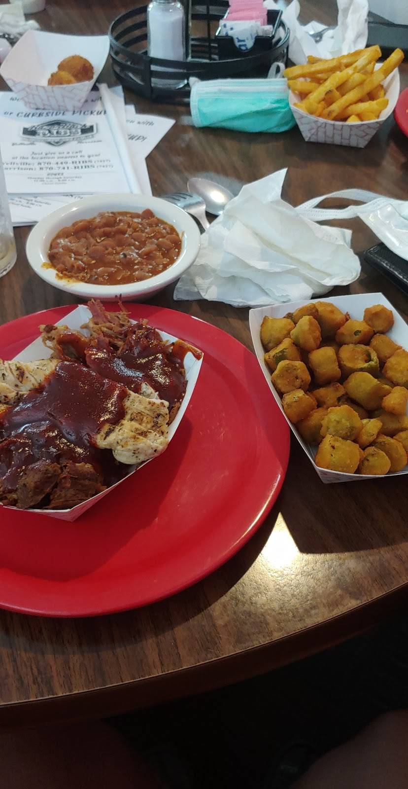 Razorback Ribs | restaurant | 1517 N Main St, Harrison, AR 72601, USA | 8707417427 OR +1 870-741-7427