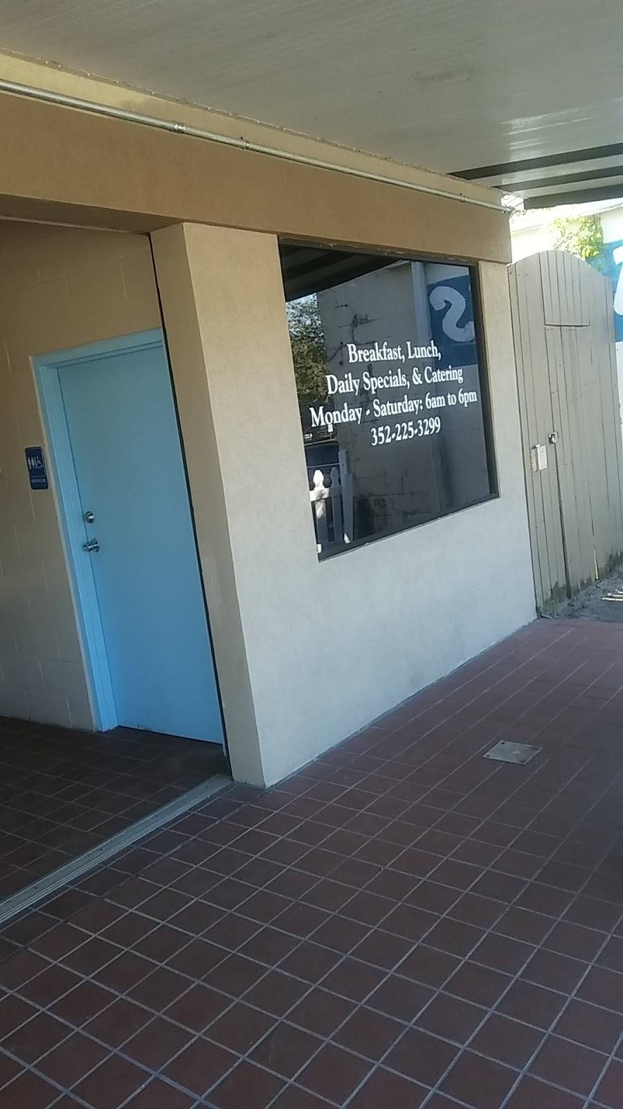 Darbys Eatery & Desserts | restaurant | 1323 S Main St, Gainesville, FL 32608, USA | 3522253299 OR +1 352-225-3299