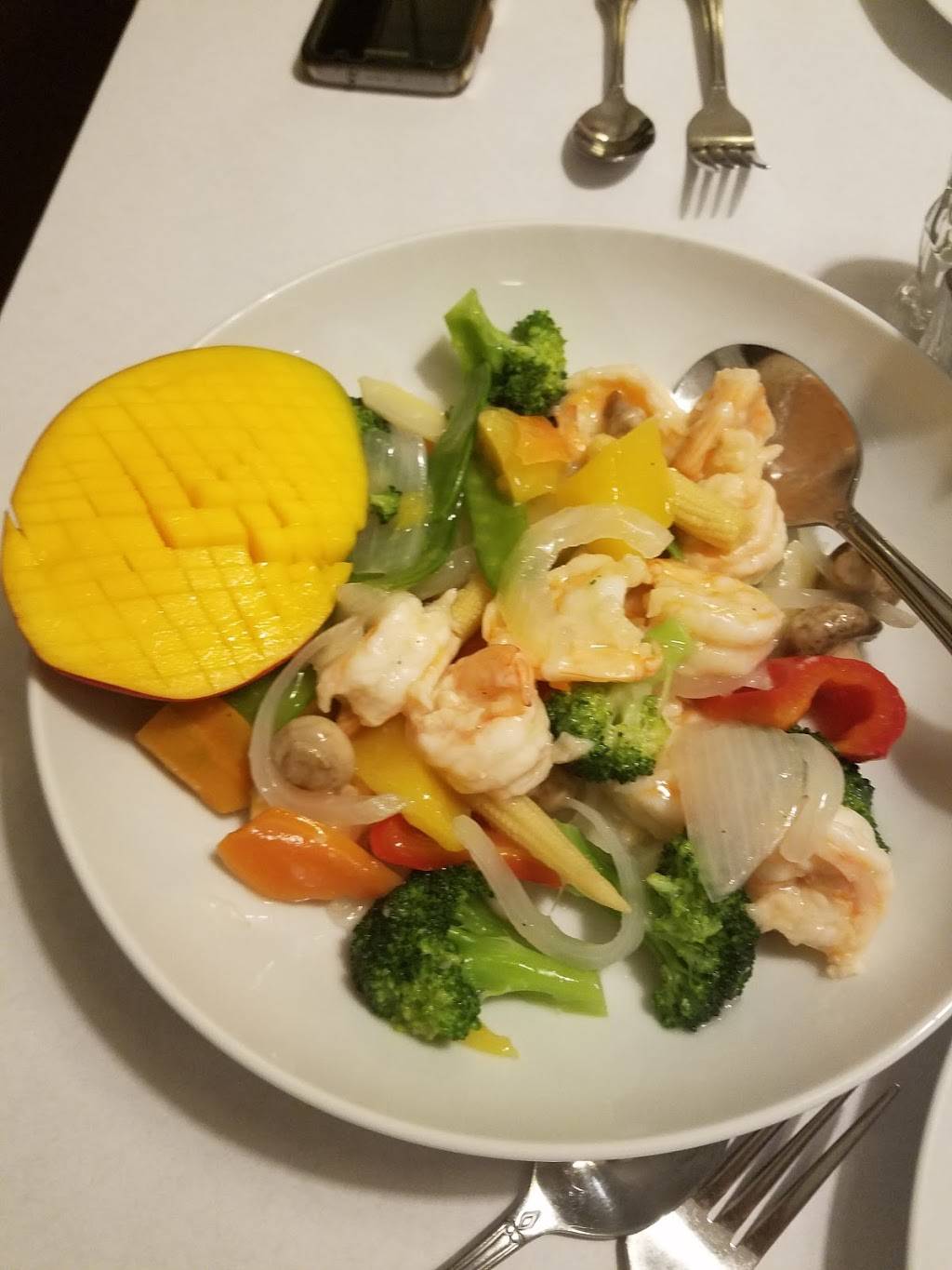 Hunan Lion | restaurant | 2038 Crown Plaza Dr, Columbus, OH 43235, USA | 6144593933 OR +1 614-459-3933