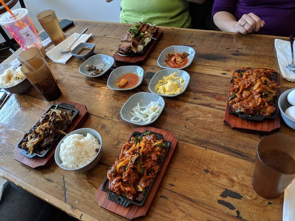 Emone Tofu | restaurant | 184 Salem St, Malden, MA 02148, USA | 7816052766 OR +1 781-605-2766