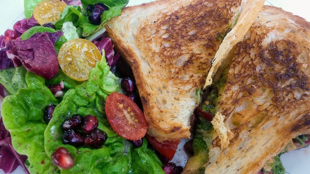 The Farmers Wife | cafe | 6760 McKinley St Unit 120, Sebastopol, CA 95472, USA | 7078273306 OR +1 707-827-3306