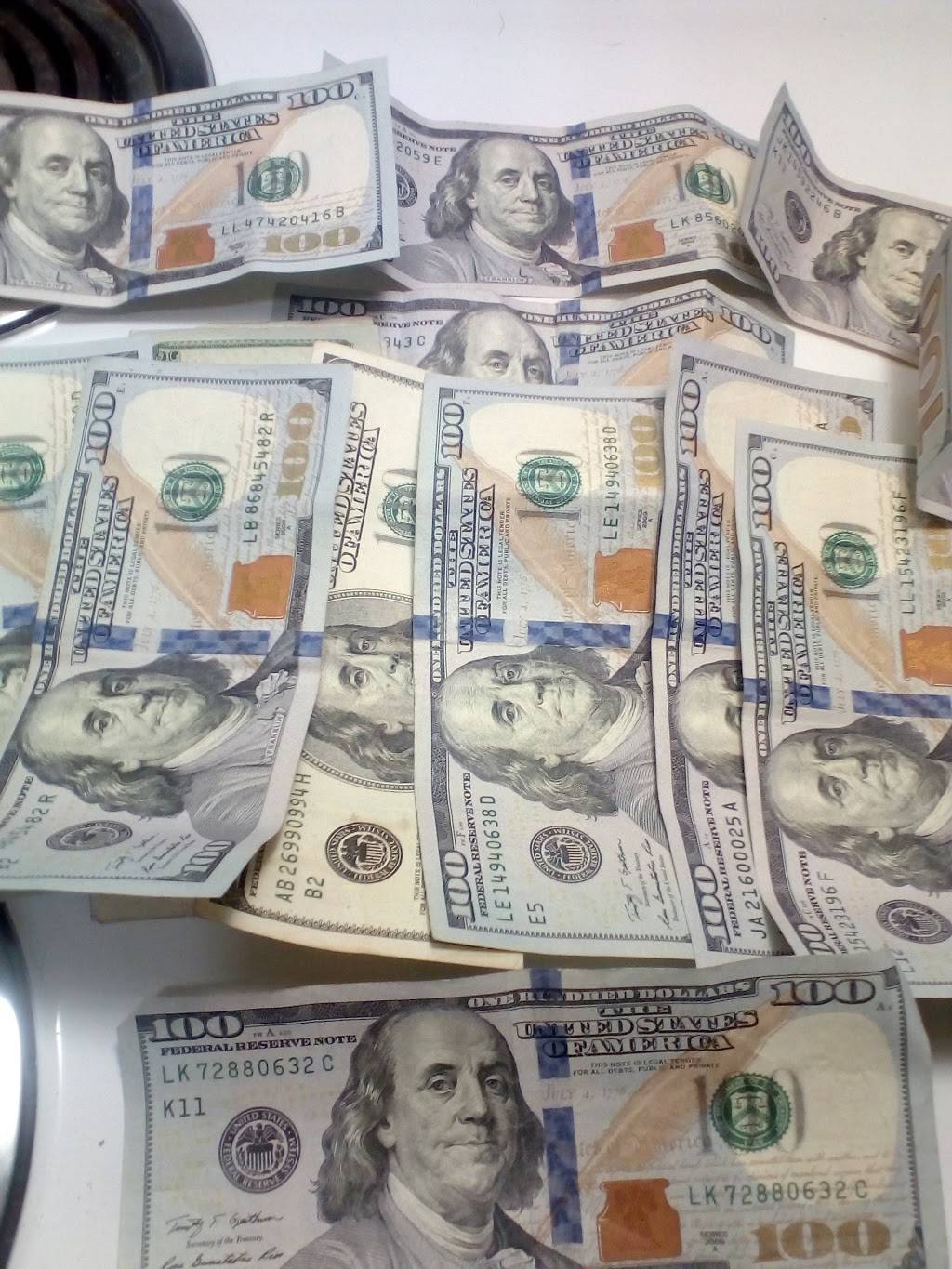 Off the Hook Seafood & Super Burritos | restaurant | 2432 Telegraph Ave, Oakland, CA 94612, USA | 5108348182 OR +1 510-834-8182