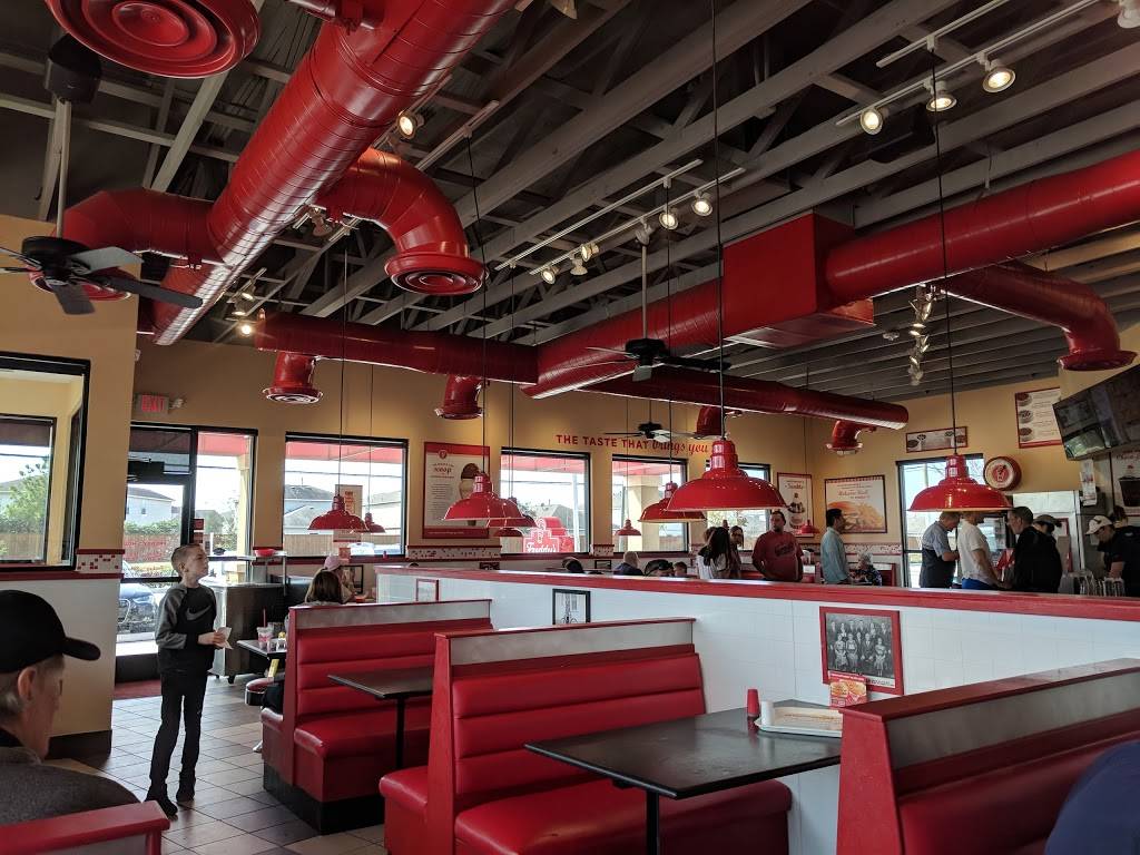 Freddys Frozen Custard & Steakburgers | restaurant | 21420 Kuykendahl Rd, Spring, TX 77379, USA | 2817715208 OR +1 281-771-5208