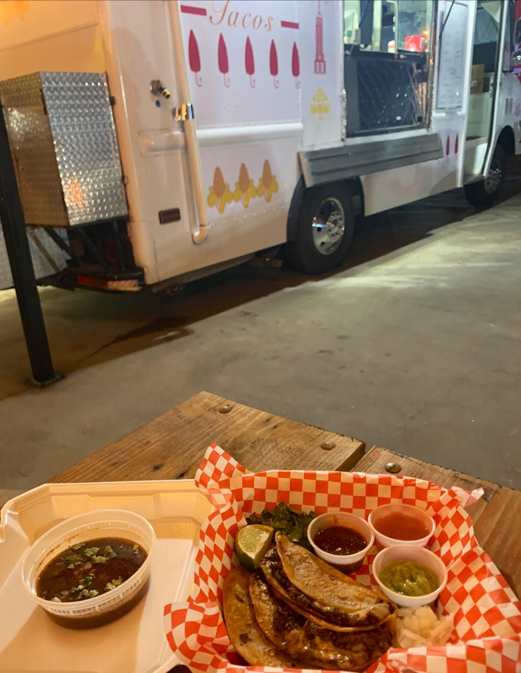 Chulos Tacos | restaurant | 10410 N Lamar Blvd, Austin, TX 78753, USA | 7372971822 OR +1 737-297-1822