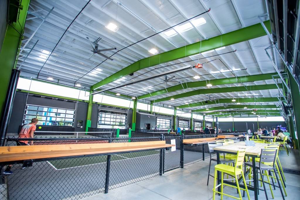 Chicken N Pickle- Wichita | restaurant | 1240 N Greenwich Rd, Wichita, KS 67206, USA | 3165357150 OR +1 316-535-7150