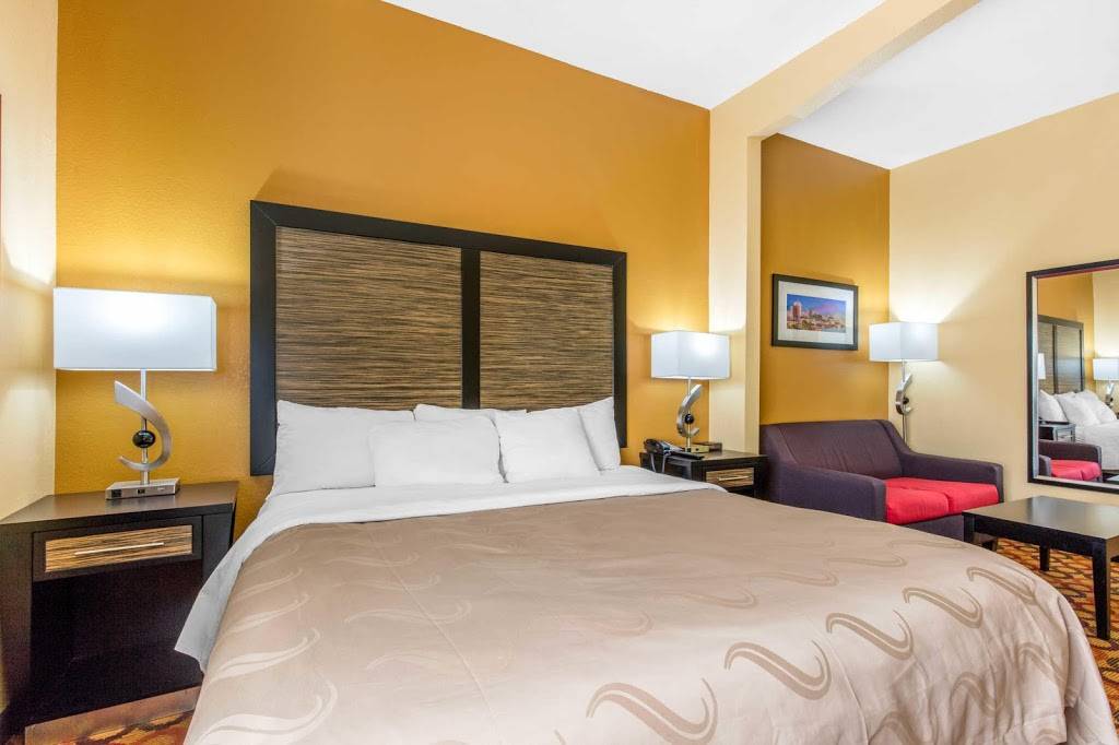 Quality Inn & Suites Montgomery East Carmichael Rd | restaurant | 5035 Carmichael Rd, Montgomery, AL 36106, USA | 3343966300 OR +1 334-396-6300