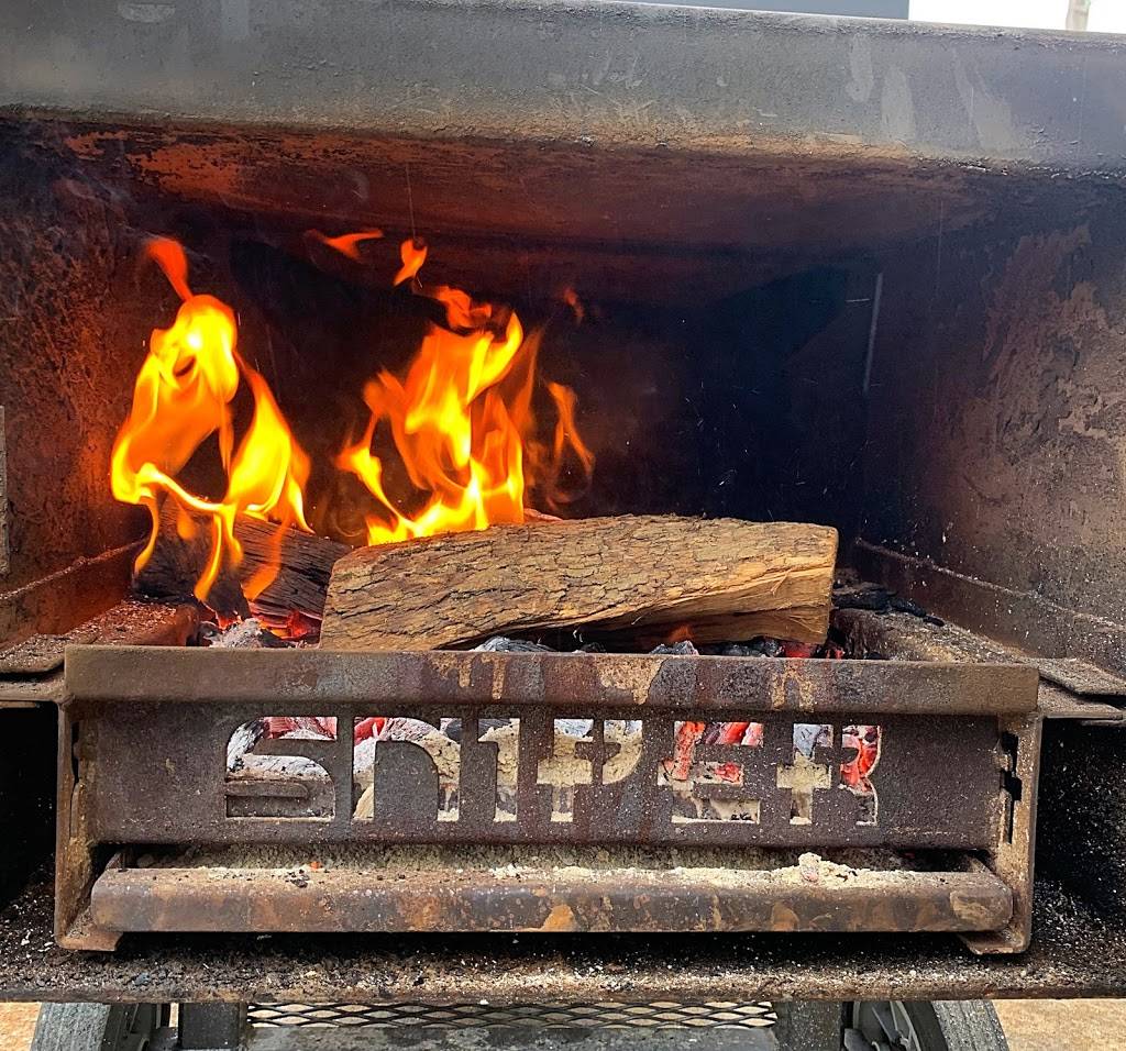 Koops BBQ Kitchen & Catering | restaurant | 1110 23rd St, Galveston, TX 77550, USA | 4095390059 OR +1 409-539-0059