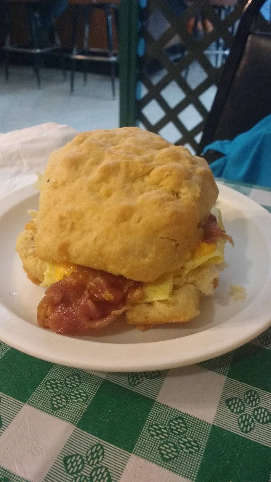 Alices Restaurant | restaurant | 28505 U.S. Hwy 190, Lacombe, LA 70445, USA | 9858823888 OR +1 985-882-3888