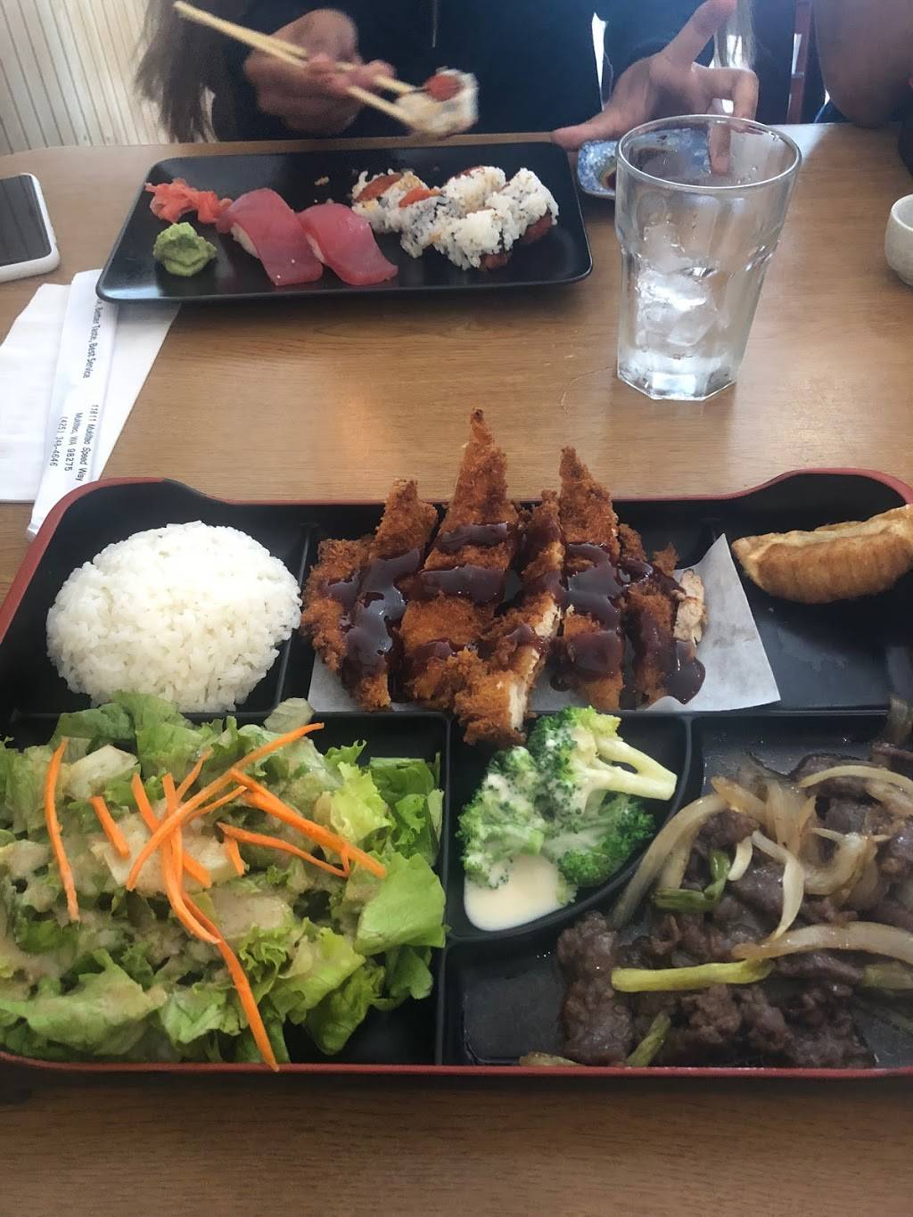 Hanami Sushi & Grill | restaurant | 11811 Mukilteo Speedway, Everett, WA 98204, USA | 4253484646 OR +1 425-348-4646