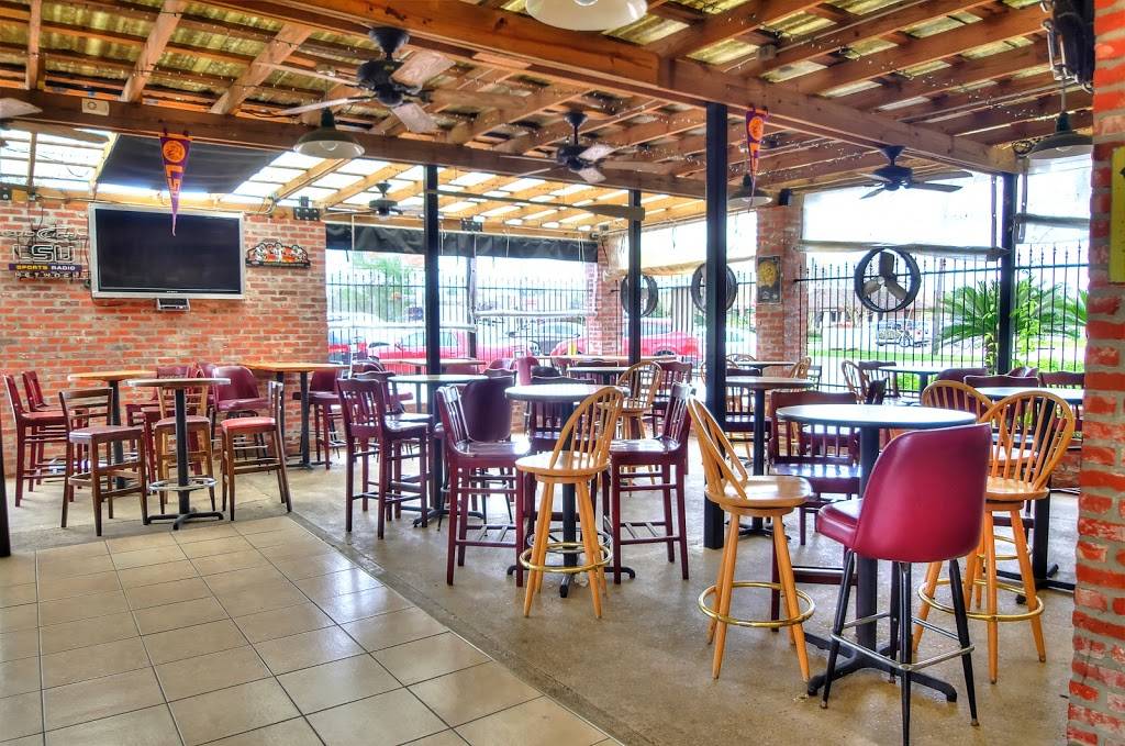 Georges Restaurants | restaurant | 15321 George Oneal Rd, Baton Rouge, LA 70817, USA | 2257555700 OR +1 225-755-5700