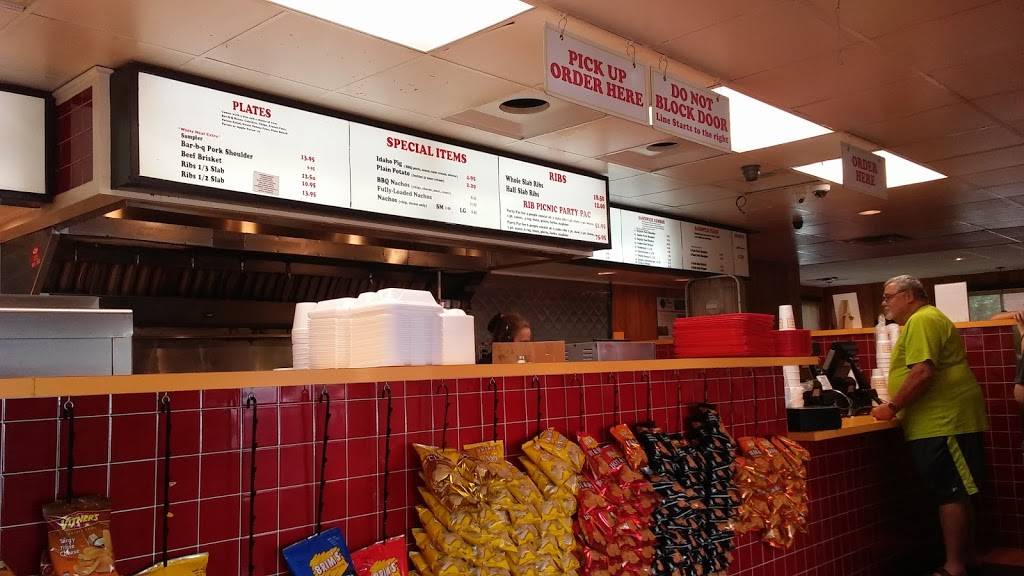 Tops Bar-B-Q | restaurant | 6130 Macon Rd, Memphis, TN 38134, USA | 9013710580 OR +1 901-371-0580