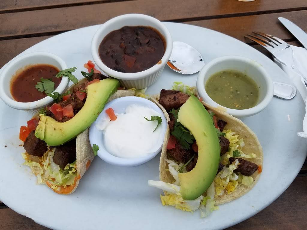 Hi Dive Bar | restaurant | 28 Pier, San Francisco, CA 94105, USA | 4159770170 OR +1 415-977-0170