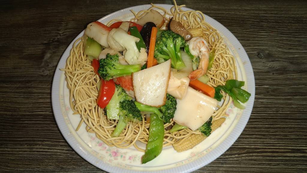 Thai Lai Restaurant | restaurant | 14221 Prairie Ave, Hawthorne, CA 90250, USA | 3109730819 OR +1 310-973-0819