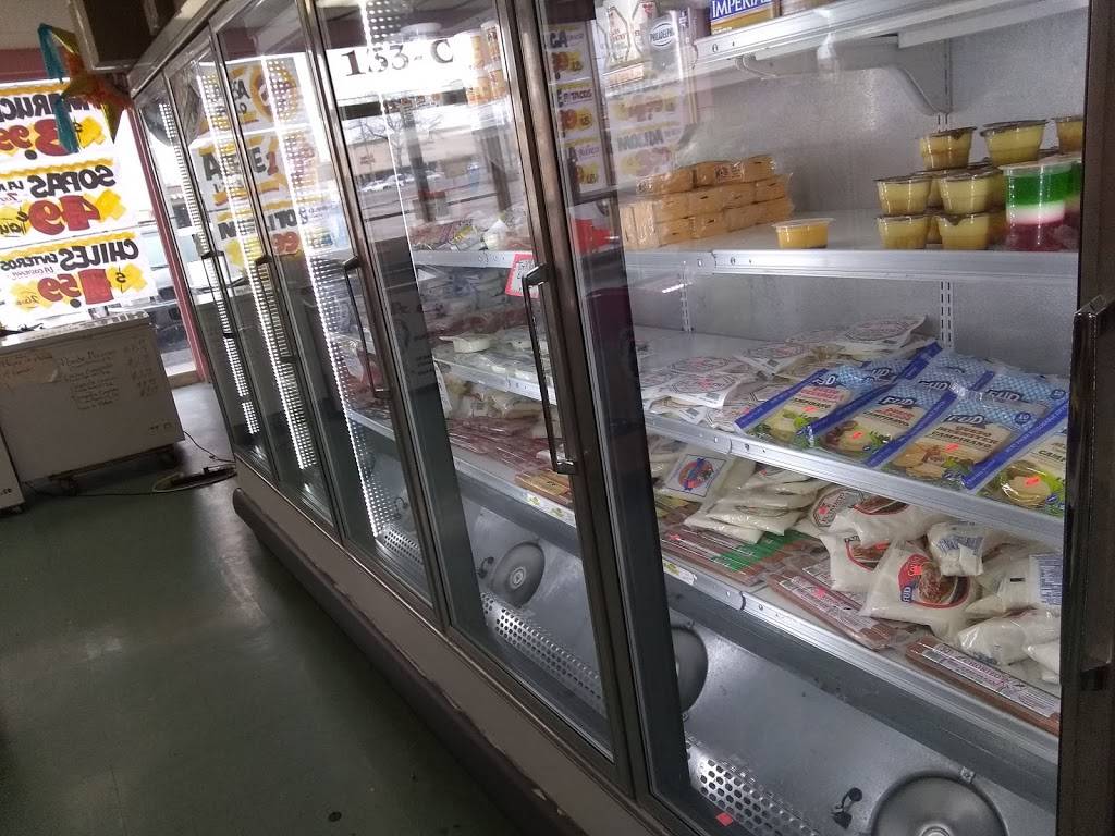 La Rosita Food Market | restaurant | 133 Roosevelt Rd, Villa Park, IL 60181, USA | 6306278870 OR +1 630-627-8870