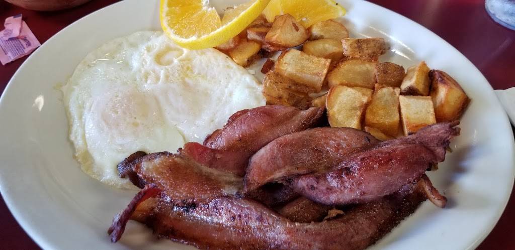 Los Robles Cafe | restaurant | 1420 Spring St, Paso Robles, CA 93446, USA | 8052398525 OR +1 805-239-8525