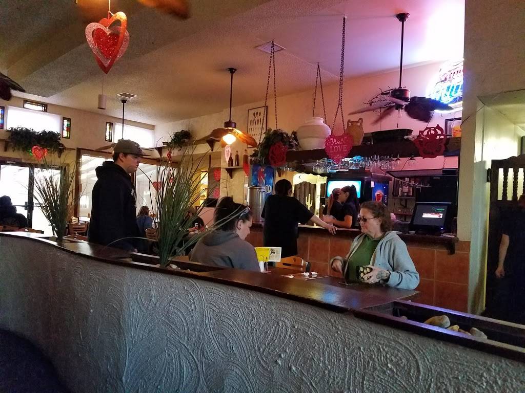 La Casa Del Rey Mexican Restaurant | restaurant | 7035 E 72nd Ave, Commerce City, CO 80022, USA | 3032877480 OR +1 303-287-7480