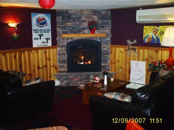 Gravity Restaurant & Bar | restaurant | 40 Gravity Planes Rd, Waymart, PA 18472, USA | 5704886918 OR +1 570-488-6918