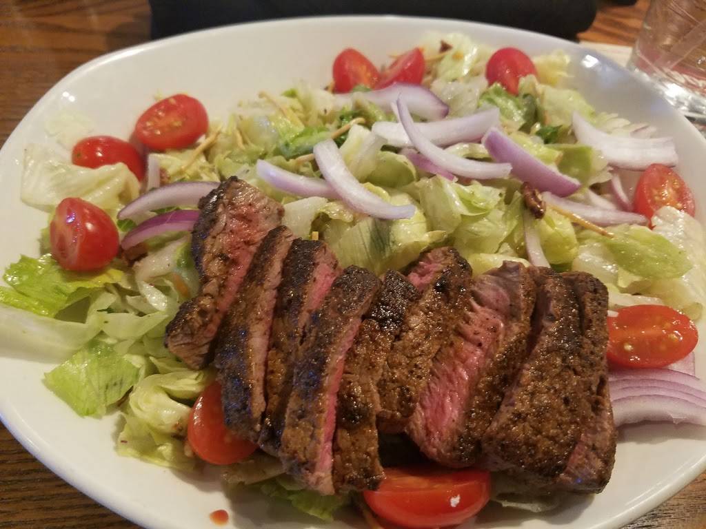 Outback Steakhouse | restaurant | 215 W E Mitchell Hammock Rd, Oviedo, FL 32765, USA | 4073660008 OR +1 407-366-0008