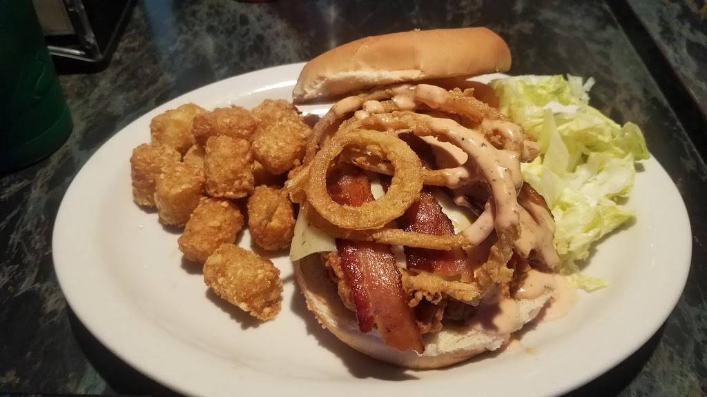 Cajun Cafe On The Bayou | restaurant | 2642 LA-1, Labadieville, LA 70372, USA | 9855260109 OR +1 985-526-0109