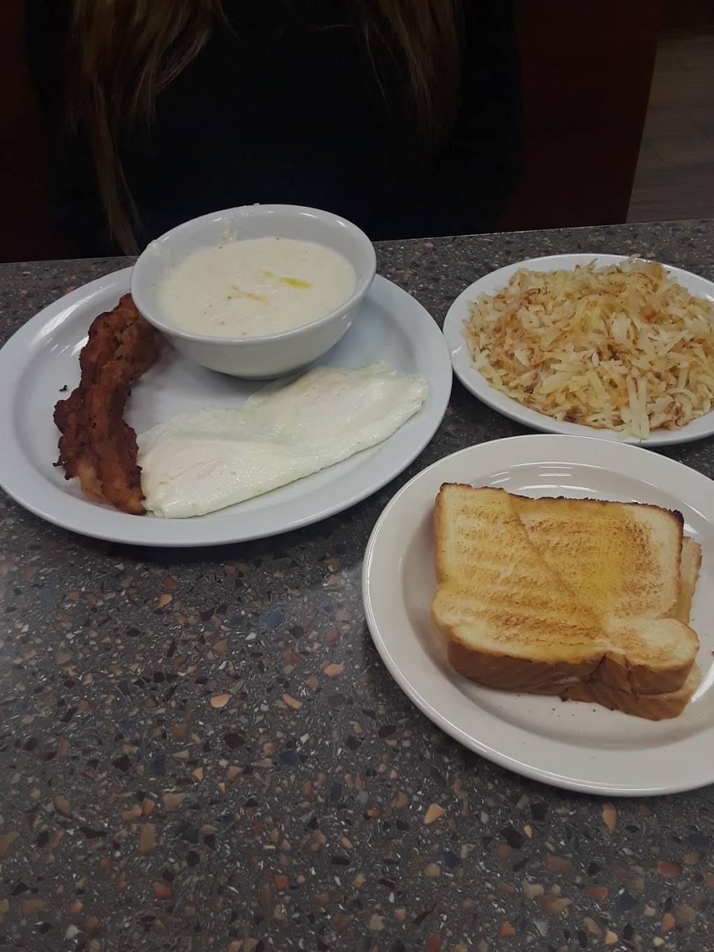 Omelette cafe | restaurant | Hinesville, GA 31313, USA | 9123325138 OR +1 912-332-5138