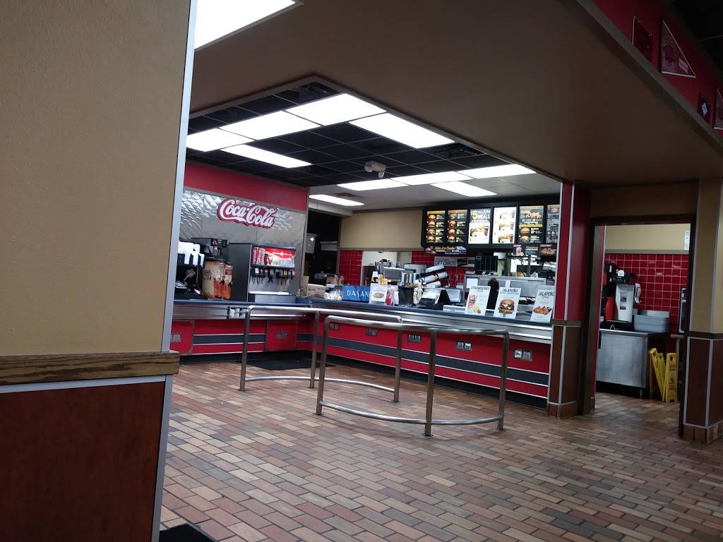 Hardees | restaurant | 2985 N College Ave, Fayetteville, AR 72703, USA | 4794426662 OR +1 479-442-6662