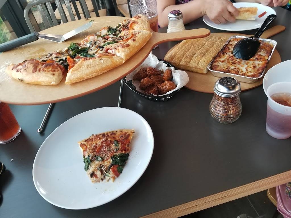 Pizza Hut | restaurant | 301 S Magnolia Ave, Anaheim, CA 92804, USA | 7147613613 OR +1 714-761-3613