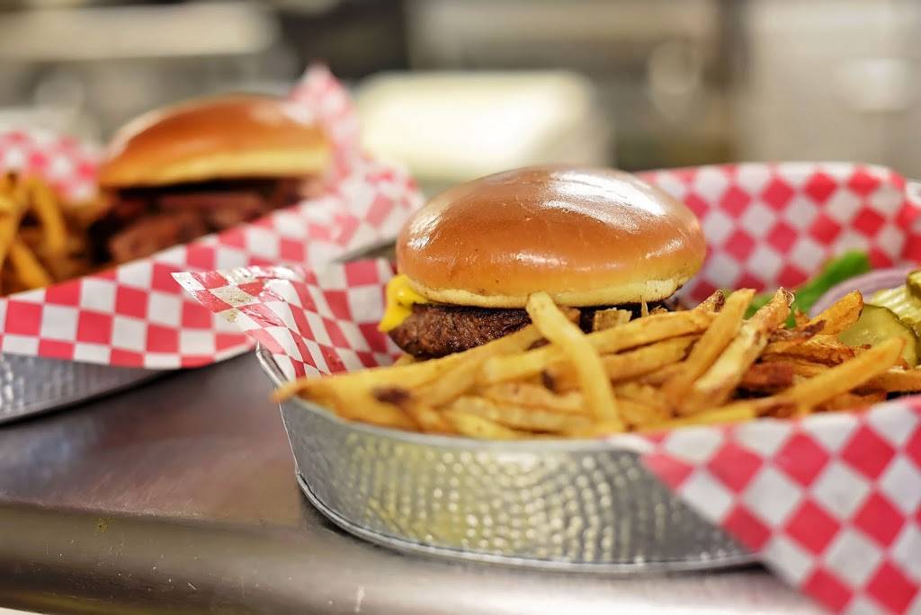 Honey Creek BBQ | restaurant | 61991 E 315 Rd, Grove, OK 74344, USA | 9187910662 OR +1 918-791-0662