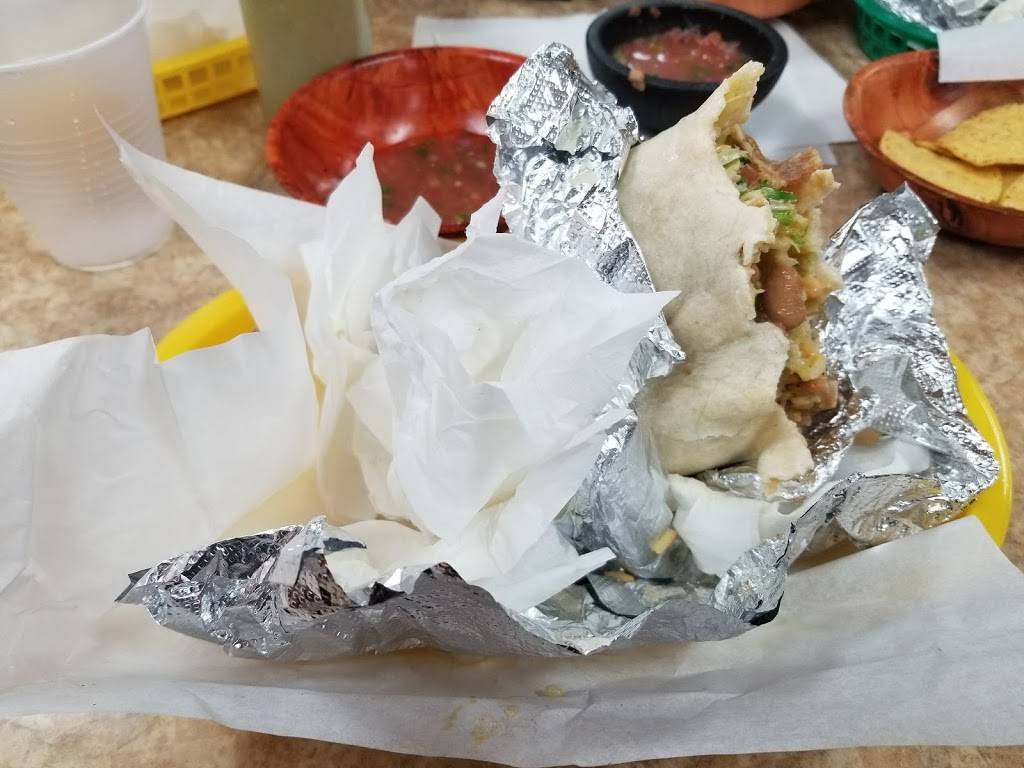 La Victoria Taqueria | restaurant | 26953 Mission Blvd, Hayward, CA 94544, USA | 5105378700 OR +1 510-537-8700