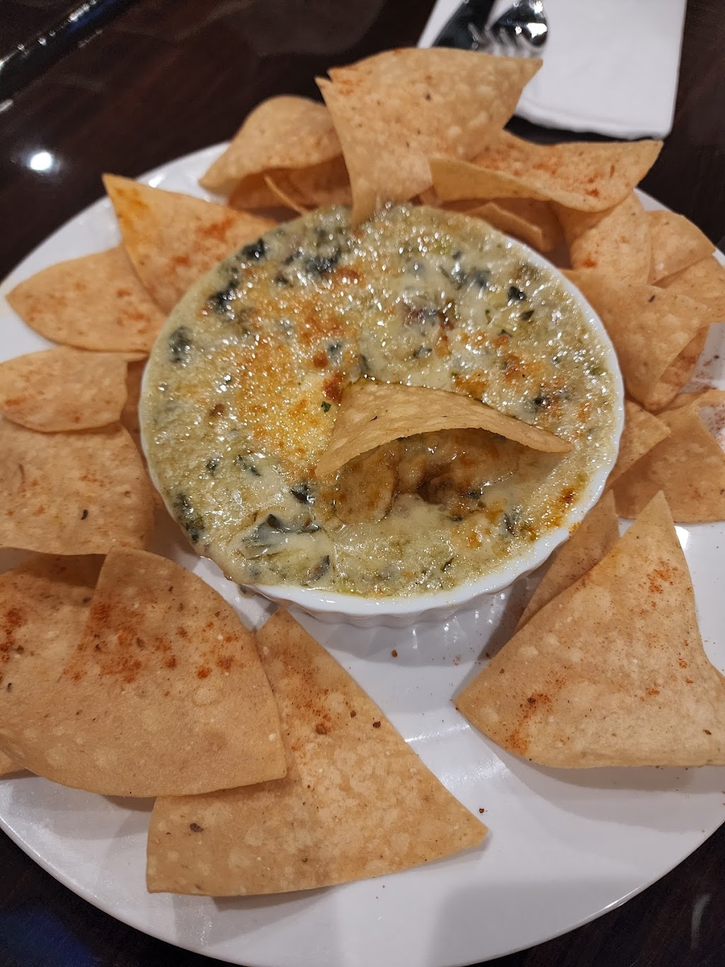 Roux Seafood Kitchen | restaurant | 16883 Beach Blvd, Huntington Beach, CA 92647, USA | 6572448592 OR +1 657-244-8592