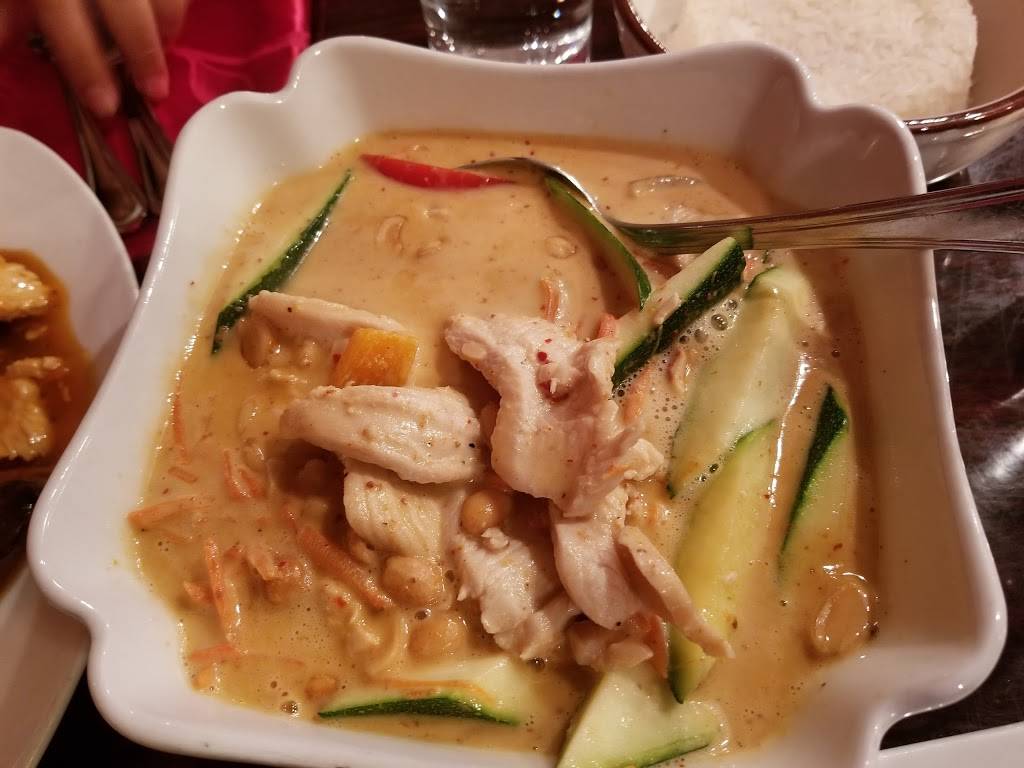 Thai Shangri-La | restaurant | 2590 County Rd 516, Old Bridge, NJ 08857, USA | 7326077600 OR +1 732-607-7600