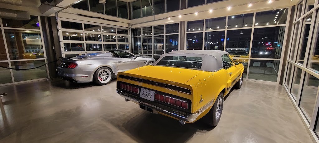 Joes Garage | restaurant | 304 N 2nd St, Clarksville, TN 37040, USA | 9319193373 OR +1 931-919-3373