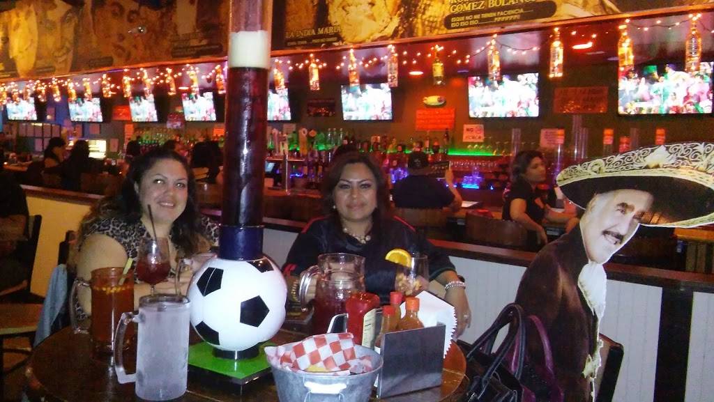 El Rincon de Los Remedios | restaurant | 923 N Pecos Rd, Las Vegas, NV 89101, USA | 7026420782 OR +1 702-642-0782