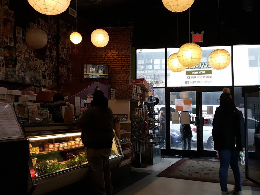 Small Kitchen | cafe | 44 37 Vernon Blvd, Long Island City, NY 11101, USA | 7186066200 OR +1 718-606-6200