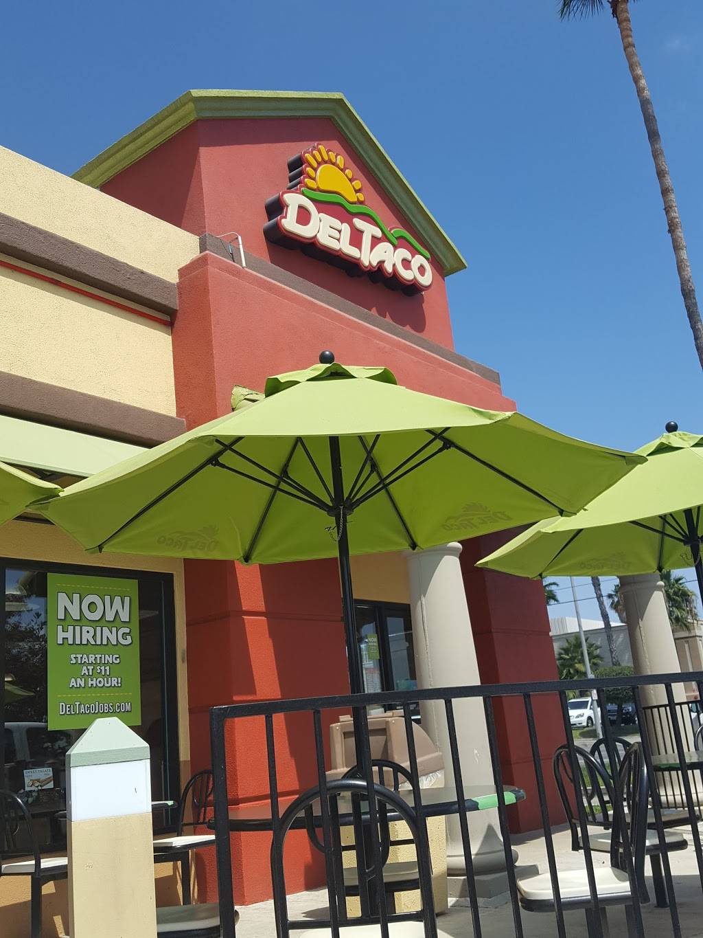 Del Taco | meal takeaway | 1171 E Imperial Hwy, Placentia, CA 92870, USA | 7149859095 OR +1 714-985-9095
