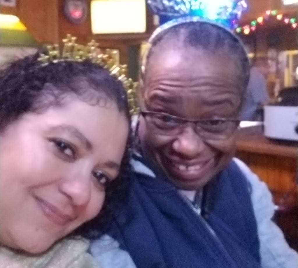 Paisanos Condis Pizza Pub | restaurant | 201 Brandt St, Dayton, OH 45404, USA | 9372241365 OR +1 937-224-1365