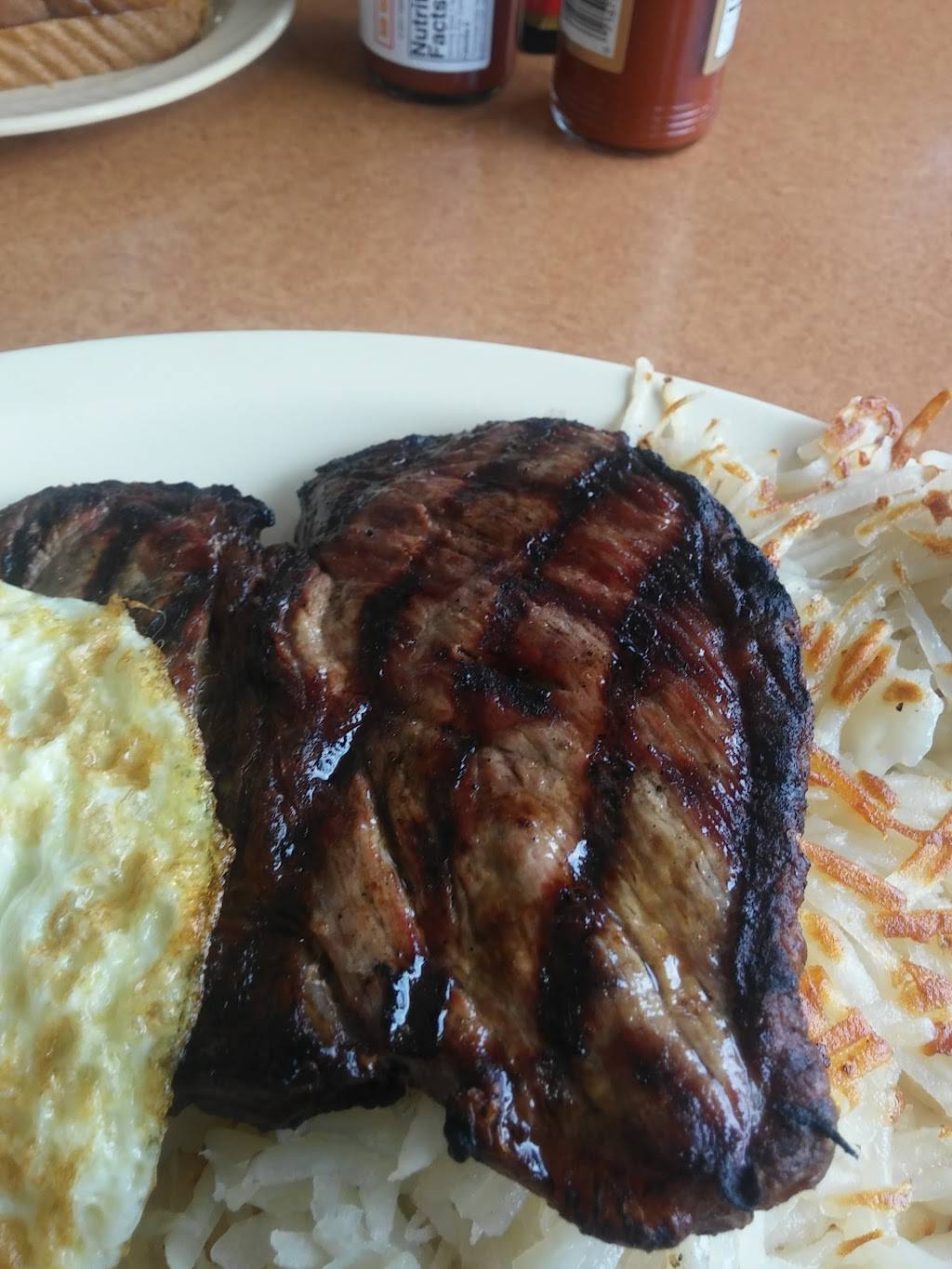 Fairview Char-Broiler | restaurant | 419 N Fairview St, Santa Ana, CA 92703, USA | 7145588907 OR +1 714-558-8907