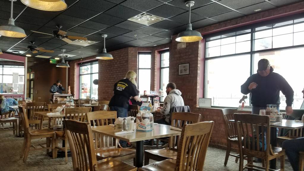 T. Bacon’s BBQ | restaurant | 3120 Packerland Dr, Ashwaubenon, WI 54115, USA | 9206324005 OR +1 920-632-4005