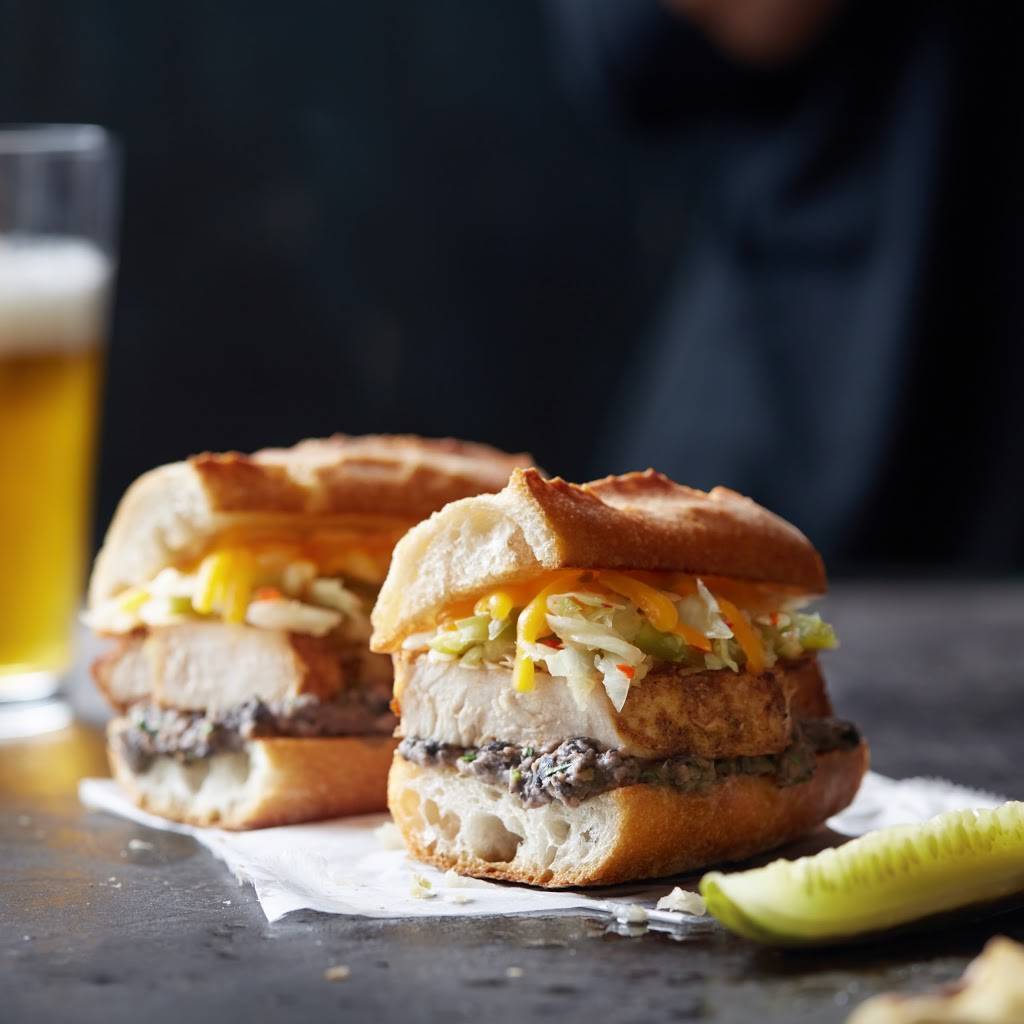 JUKEBOX | restaurant | 1404 W 29th St, Cleveland, OH 44113, USA | 2162067699 OR +1 216-206-7699