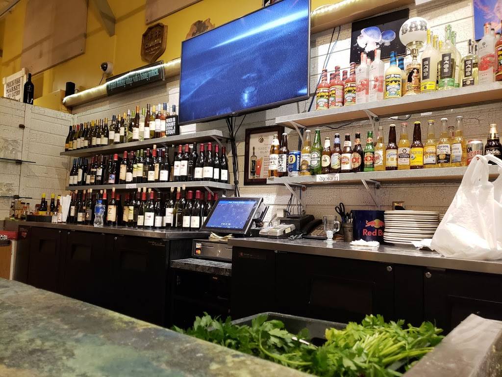 Phils Fish Market & Eatery | restaurant | 7600 Sandholdt Rd, Moss Landing, CA 95039, USA | 8316332152 OR +1 831-633-2152