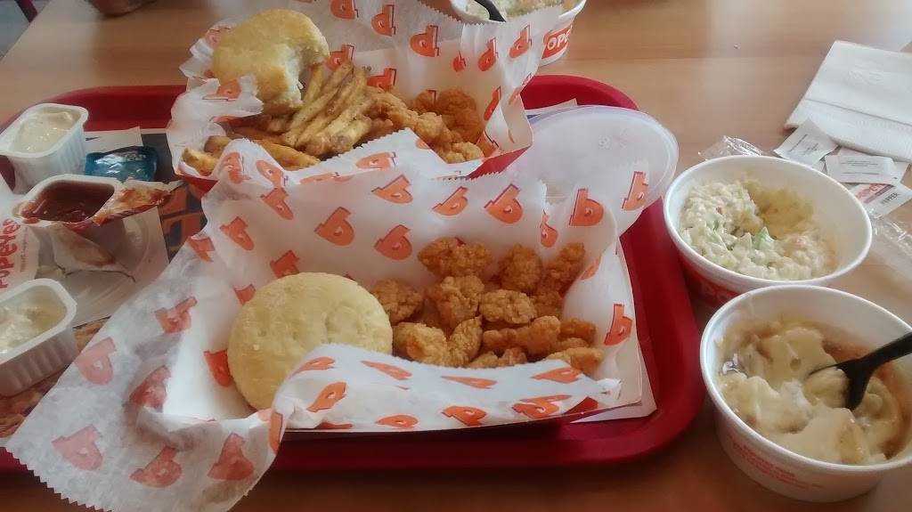 Popeyes Louisiana Kitchen | restaurant | 985 Market Pl Blvd, Cumming, GA 30041, USA | 4702978113 OR +1 470-297-8113