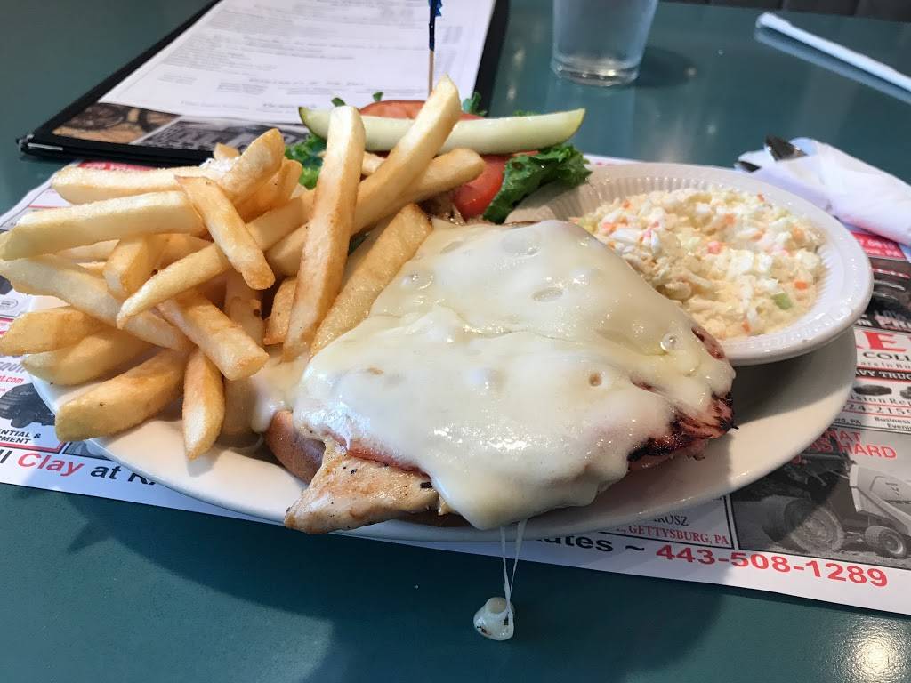 Cross Keys Diner | restaurant | 6110 York Rd, New Oxford, PA 17350, USA | 7176242285 OR +1 717-624-2285